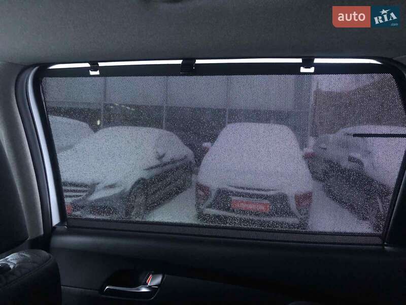 Внедорожник / Кроссовер Hyundai Santa FE 2020 в Полтаве