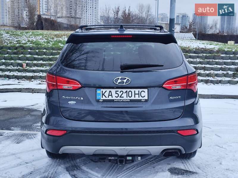 Позашляховик / Кросовер Hyundai Santa FE 2015 в Києві