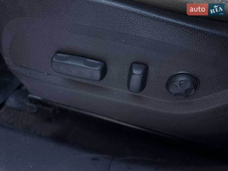 Позашляховик / Кросовер Hyundai Santa FE 2017 в Коломиї