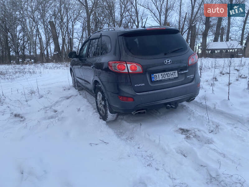 Позашляховик / Кросовер Hyundai Santa FE 2011 в Полтаві