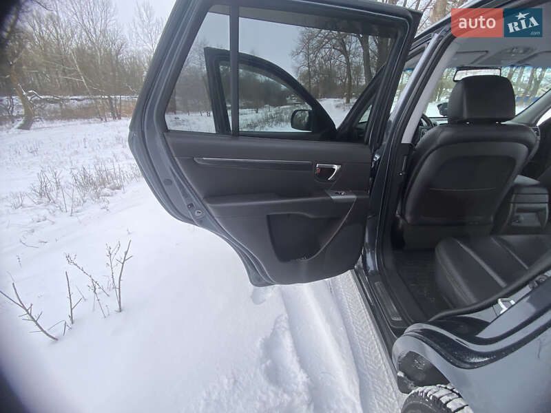 Позашляховик / Кросовер Hyundai Santa FE 2011 в Полтаві