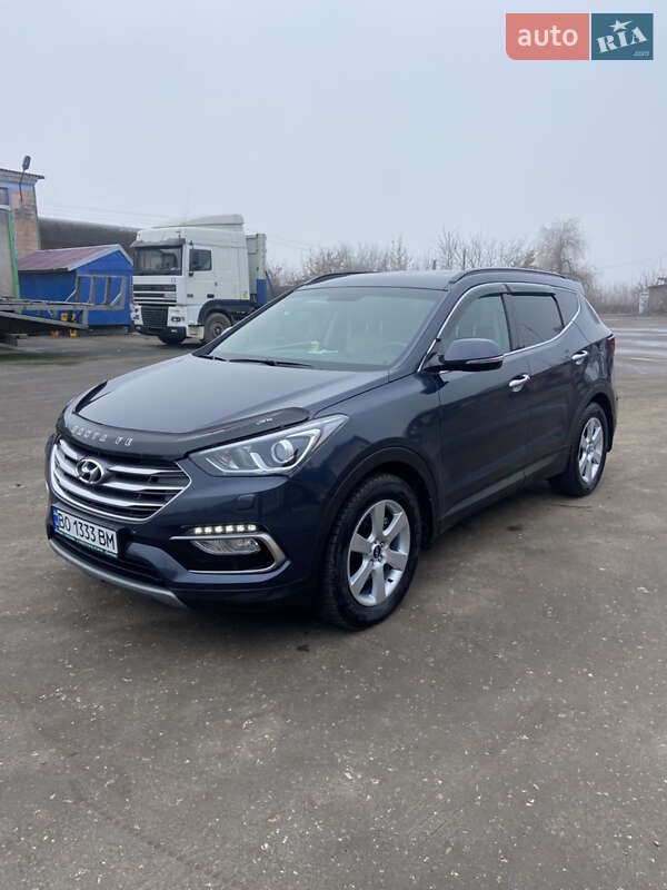 Позашляховик / Кросовер Hyundai Santa FE 2017 в Шумську
