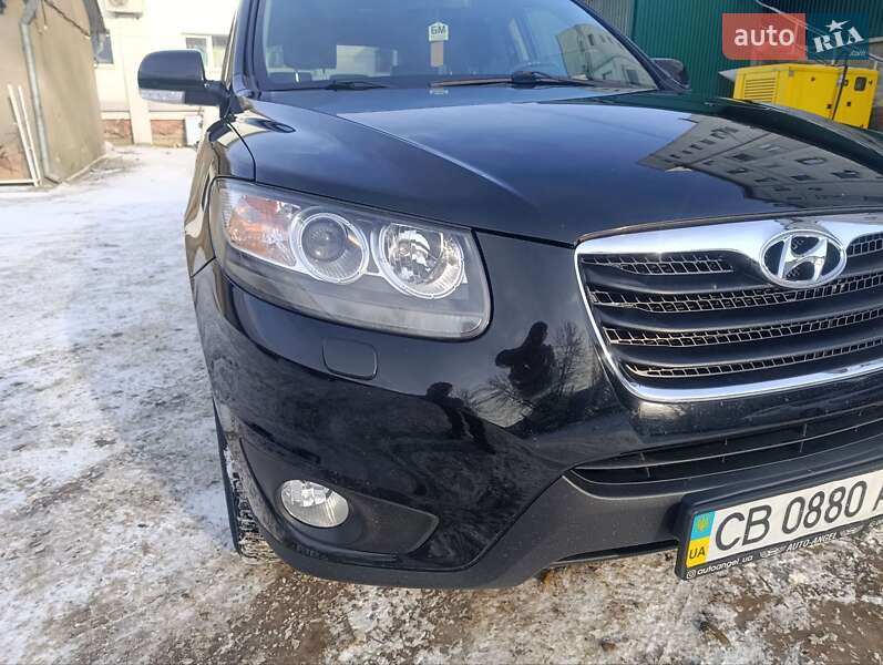Позашляховик / Кросовер Hyundai Santa FE 2011 в Чернівцях фото 12 Позашляховик / Кросовер Hyundai Santa FE 2011 в Чернівцях
