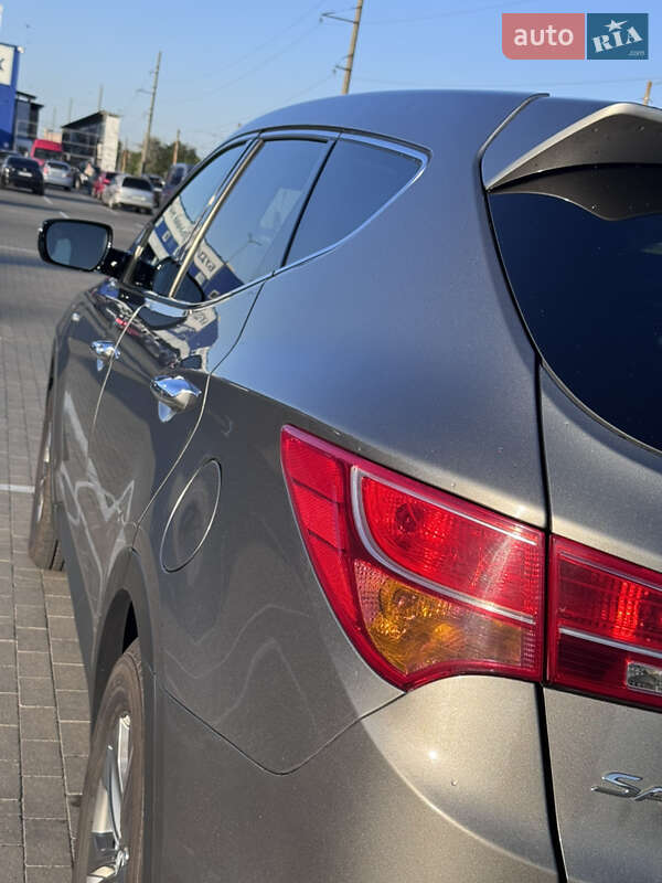 Внедорожник / Кроссовер Hyundai Santa FE 2014 в Одессе