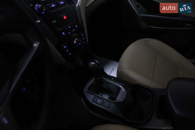 Позашляховик / Кросовер Hyundai Santa FE 2014 в Дрогобичі фото 58 Позашляховик / Кросовер Hyundai Santa FE 2014 в Дрогобичі