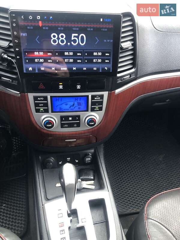 Позашляховик / Кросовер Hyundai Santa FE 2006 в Рівному