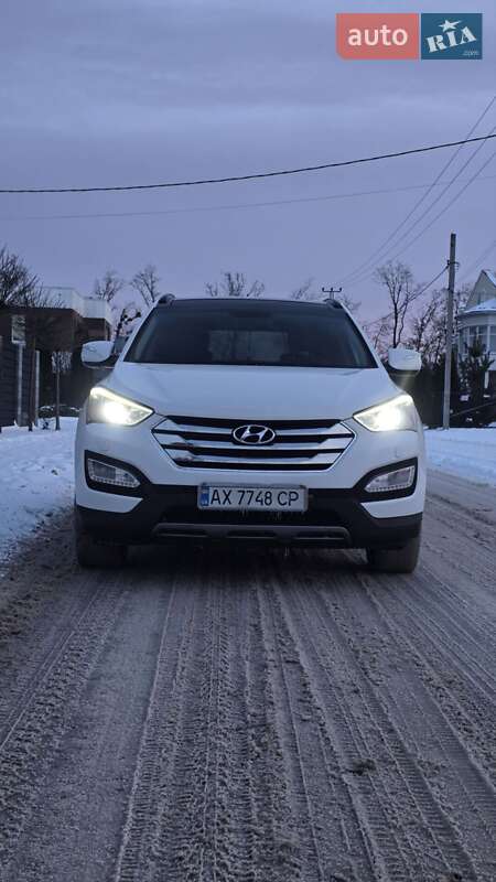 Позашляховик / Кросовер Hyundai Santa FE 2013 в Києві