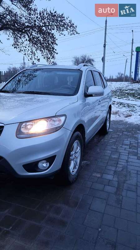 Внедорожник / Кроссовер Hyundai Santa FE 2009 в Кривом Роге