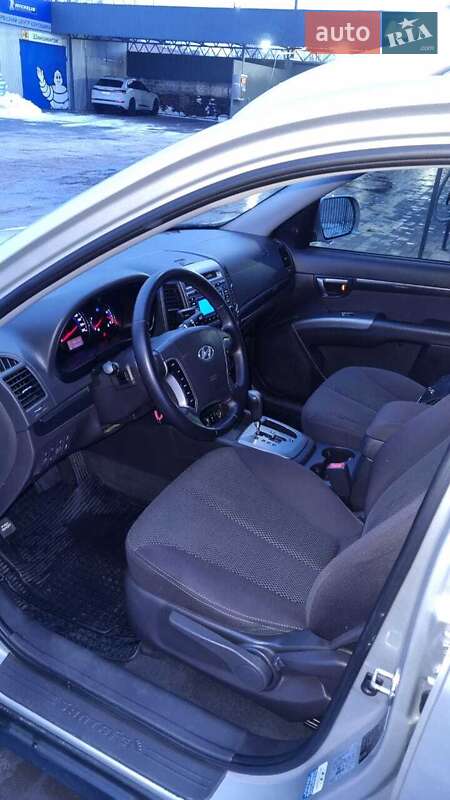 Внедорожник / Кроссовер Hyundai Santa FE 2009 в Кривом Роге