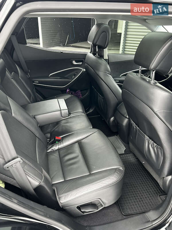 Внедорожник / Кроссовер Hyundai Santa FE 2013 в Киеве