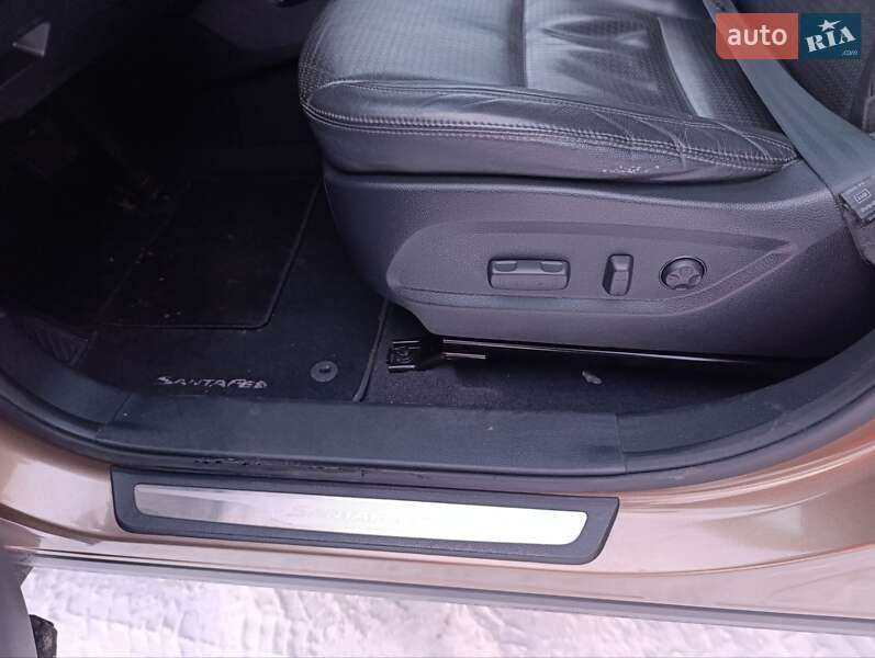 Внедорожник / Кроссовер Hyundai Santa FE 2013 в Радивилове фото 23 Внедорожник / Кроссовер Hyundai Santa FE 2013 в Радивилове