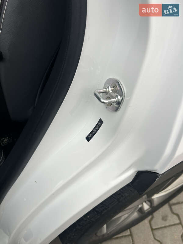 Позашляховик / Кросовер Hyundai Santa FE 2017 в Одесі