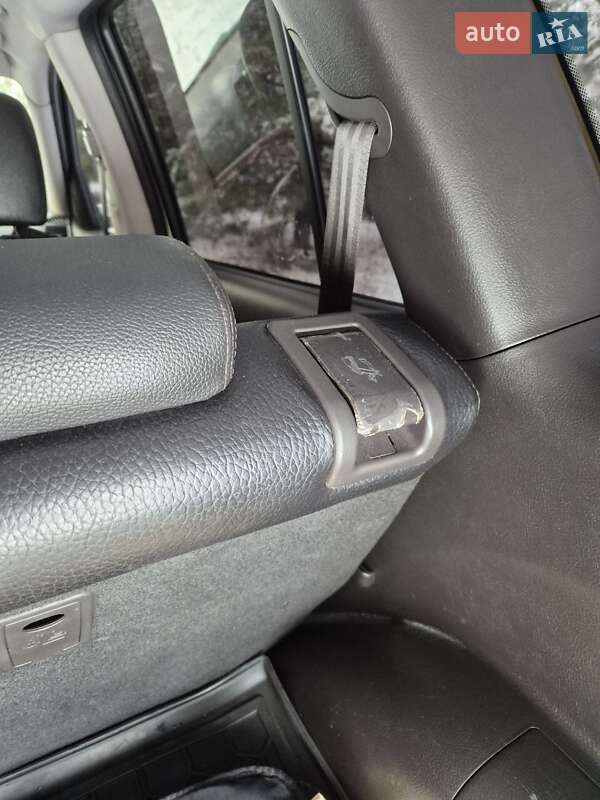 Позашляховик / Кросовер Hyundai Santa FE 2010 в Андріївці