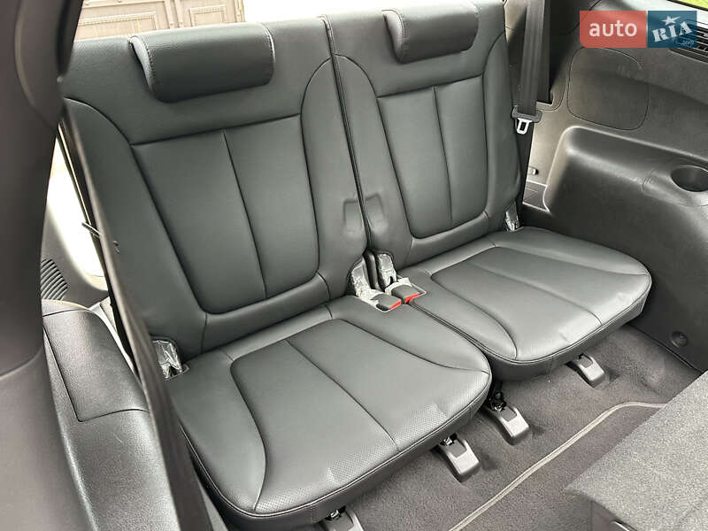 Позашляховик / Кросовер Hyundai Santa FE 2012 в Одесі