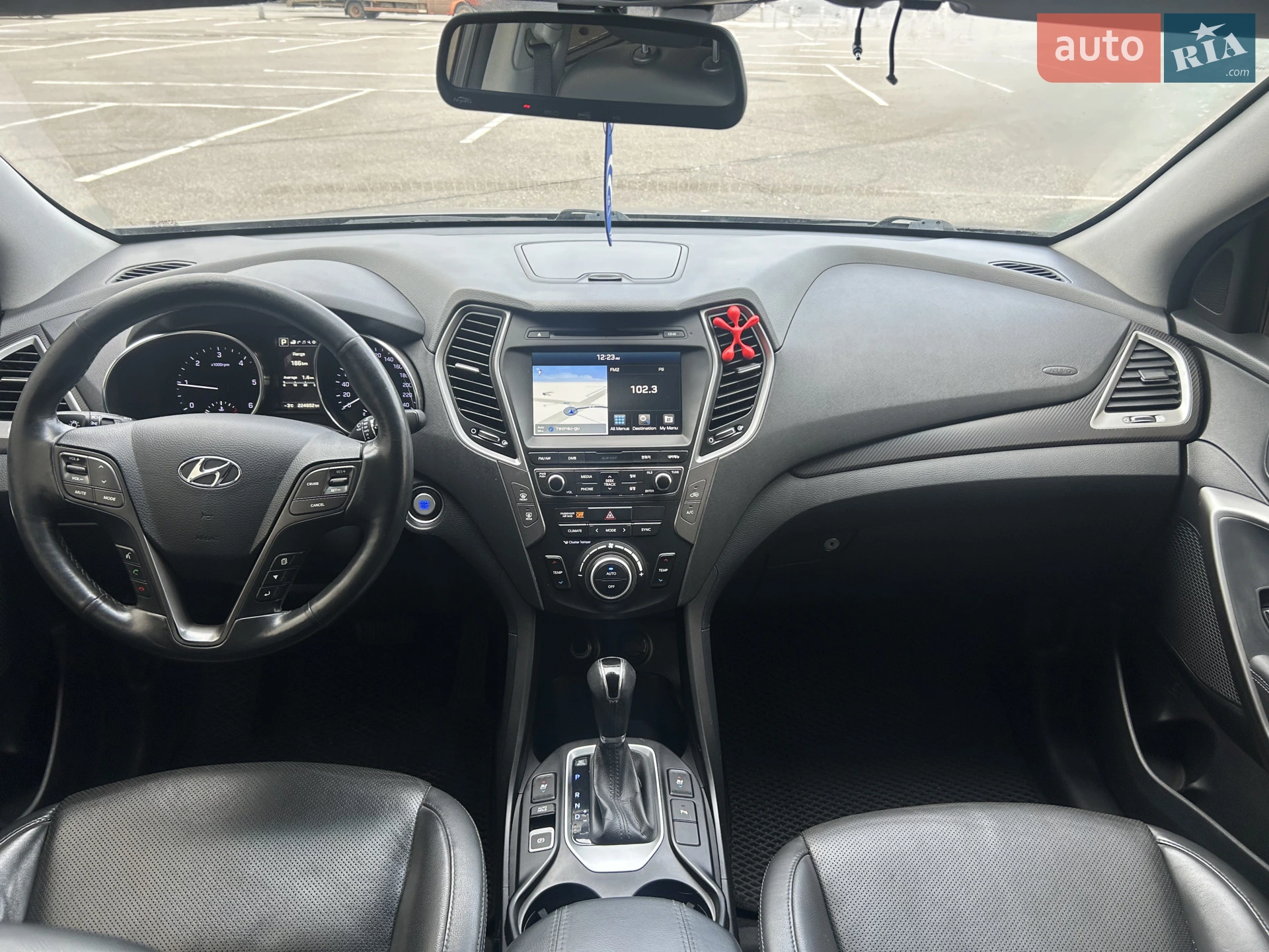 2016 Hyundai Santa Fe - мініатюра 20