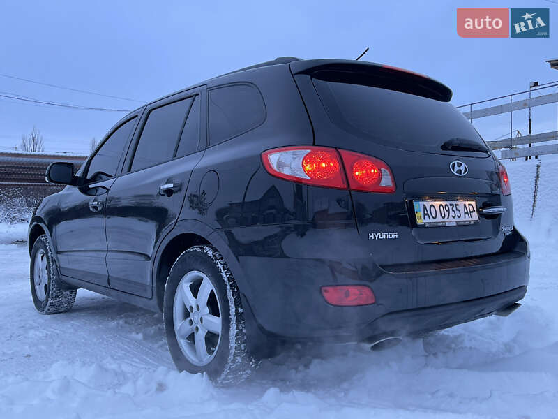 Внедорожник / Кроссовер Hyundai Santa FE 2009 в Мукачево