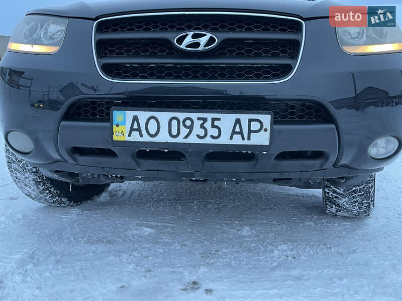 Внедорожник / Кроссовер Hyundai Santa FE 2009 в Мукачево