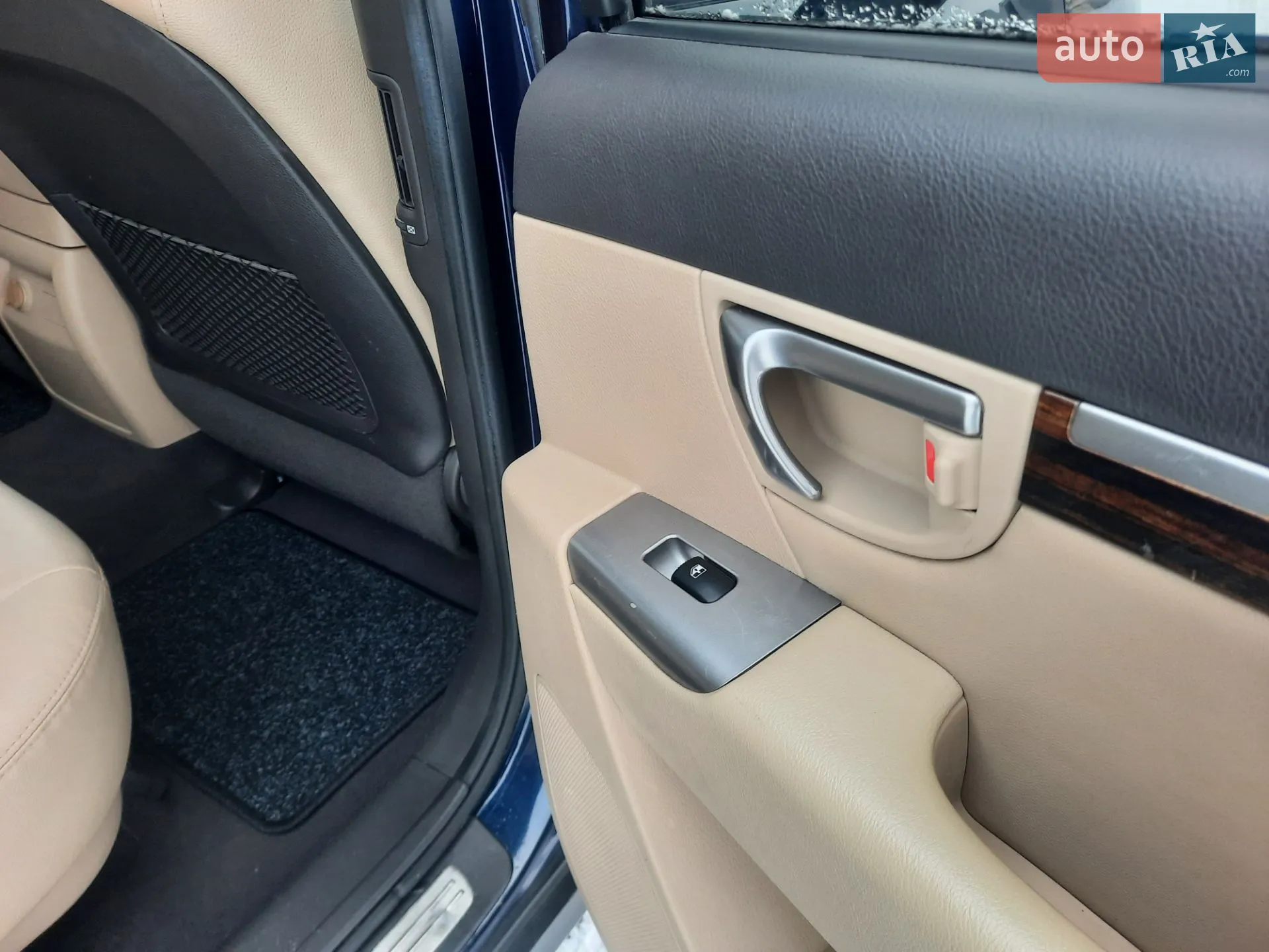 2011 Hyundai Santa Fe - мініатюра 77