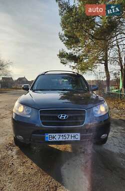 Позашляховик / Кросовер Hyundai Santa FE 2007 в Рокитному
