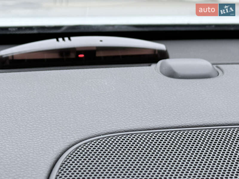 Внедорожник / Кроссовер Hyundai Santa FE 2019 в Одессе