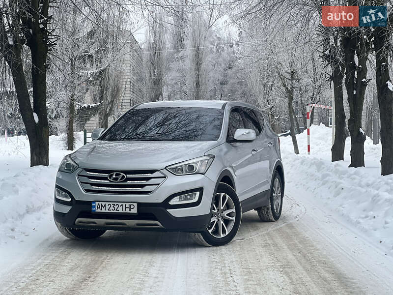 Внедорожник / Кроссовер Hyundai Santa FE 2013 в Житомире фото Внедорожник / Кроссовер Hyundai Santa FE 2013 в Житомире
