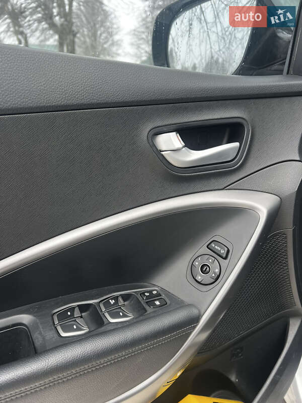 Внедорожник / Кроссовер Hyundai Santa FE 2013 в Житомире фото 19 Внедорожник / Кроссовер Hyundai Santa FE 2013 в Житомире