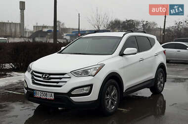 Позашляховик / Кросовер Hyundai Santa FE 2015 в Полтаві