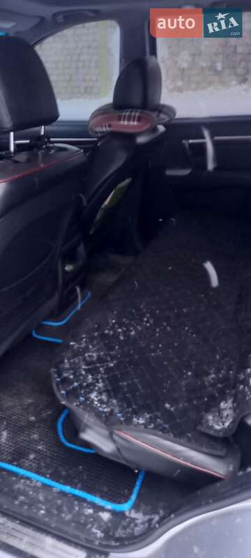 Внедорожник / Кроссовер Hyundai Santa FE 2009 в Шостке