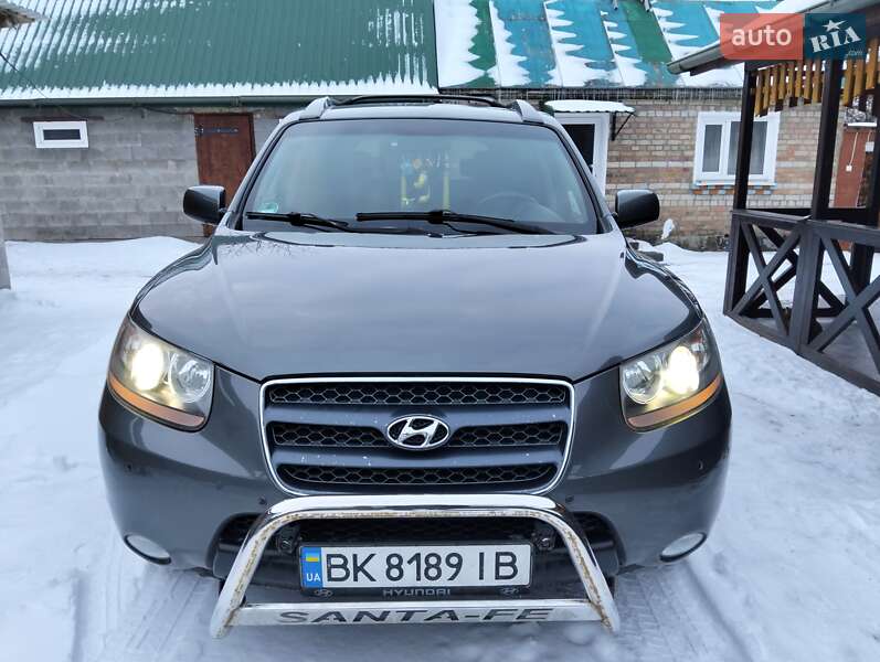Внедорожник / Кроссовер Hyundai Santa FE 2007 в Луцке