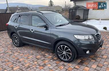 Позашляховик / Кросовер Hyundai Santa FE 2012 в Чернівцях