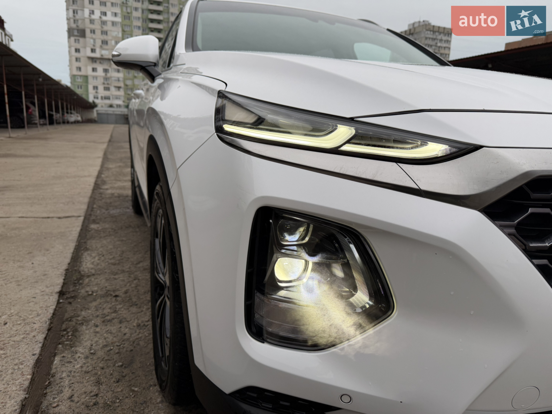 2018 Hyundai Santa Fe - мініатюра 31