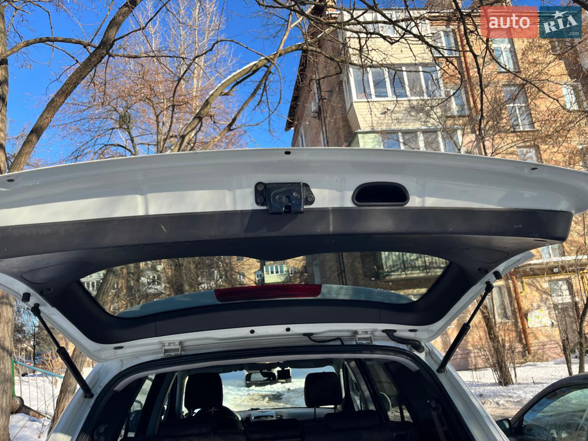 2011 Hyundai Santa Fe - мініатюра 8