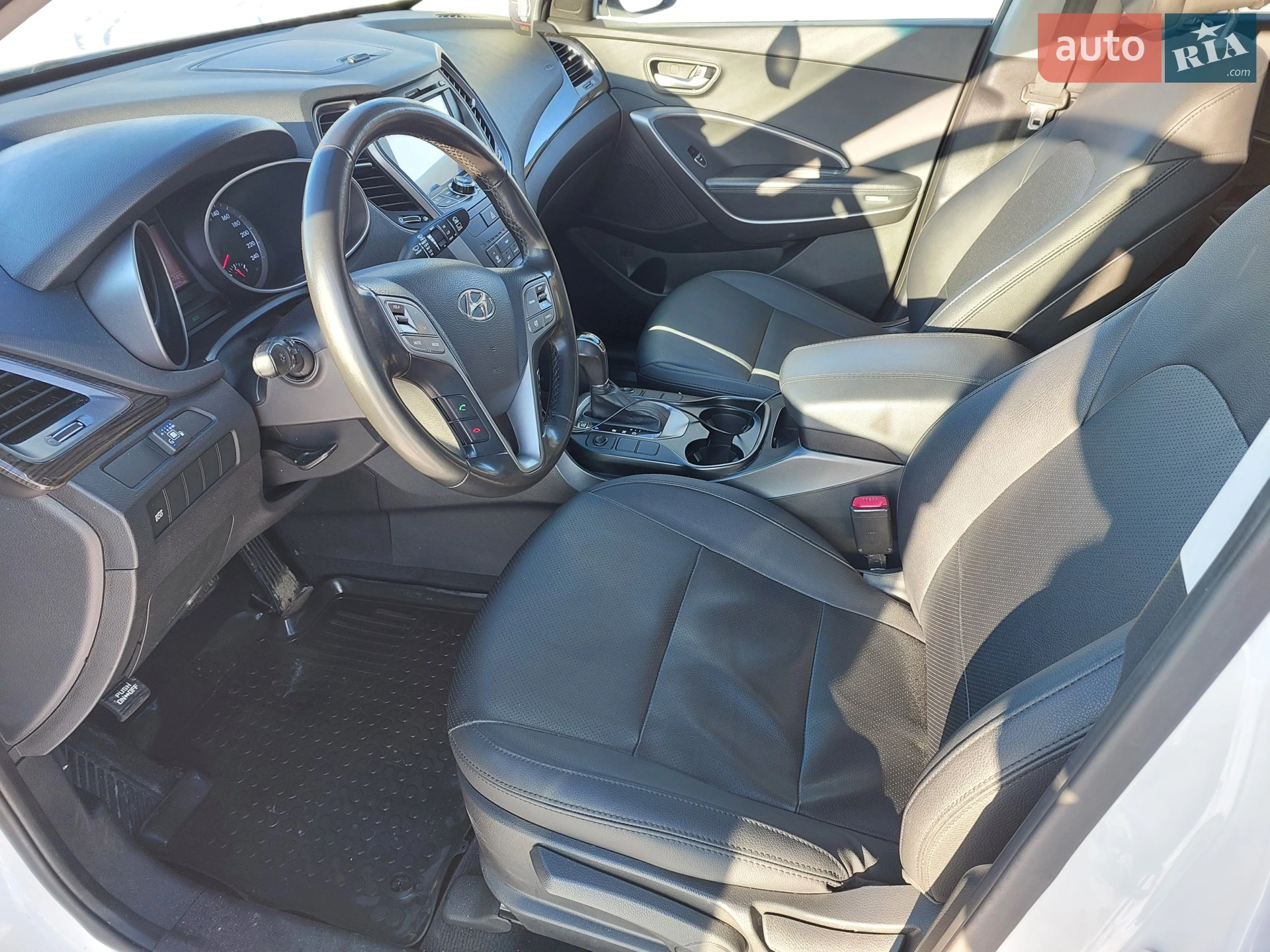 2013 Hyundai Santa Fe - мініатюра 18