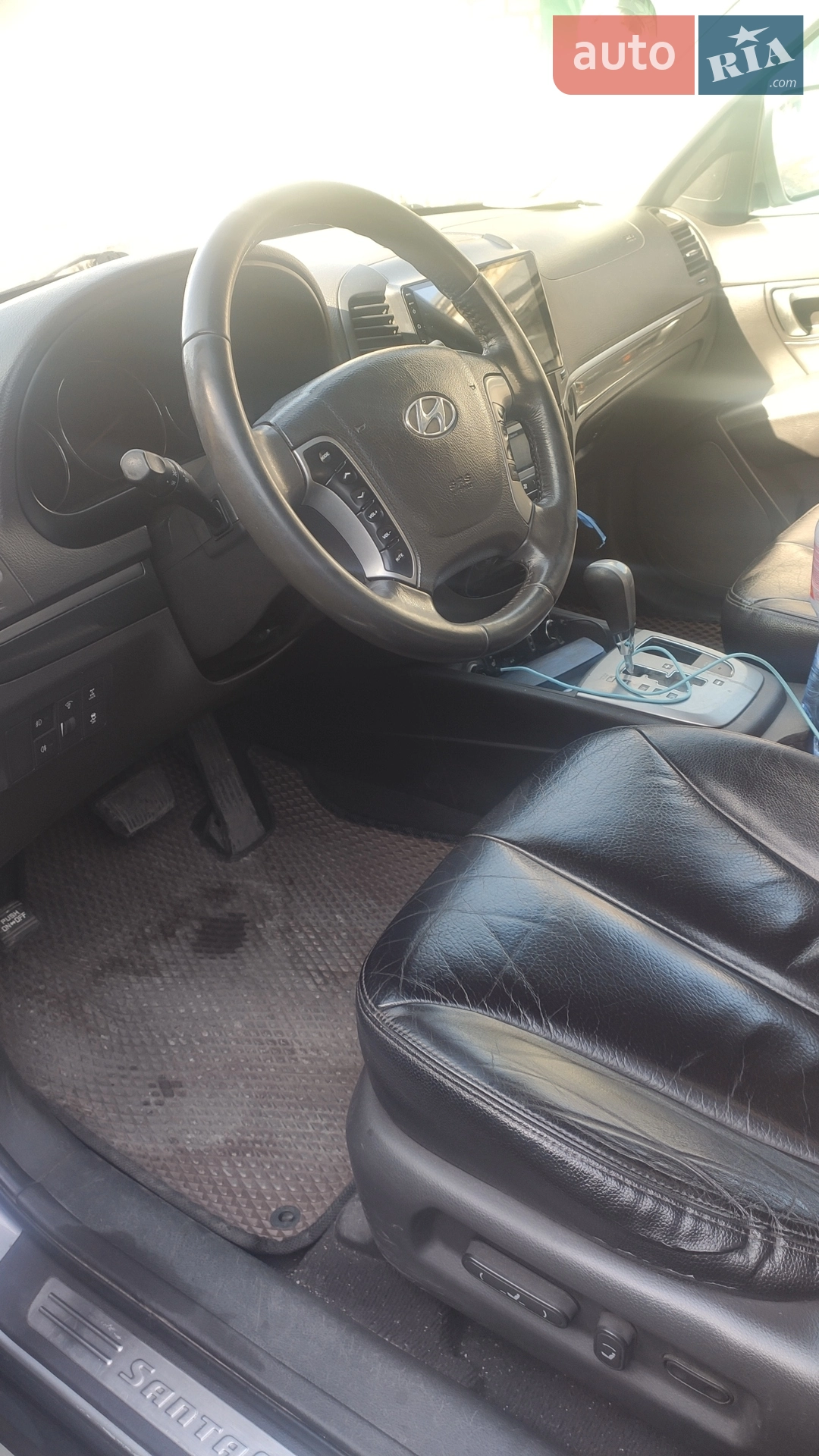 2011 Hyundai Santa Fe - мініатюра 2