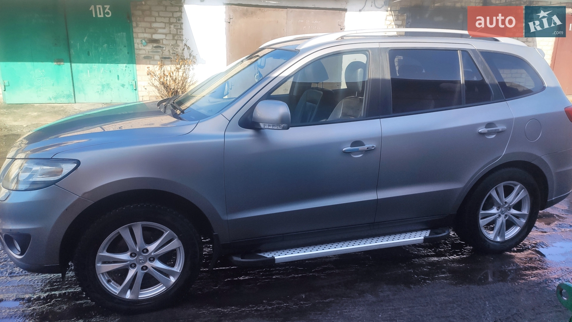 2011 Hyundai Santa Fe - мініатюра 11