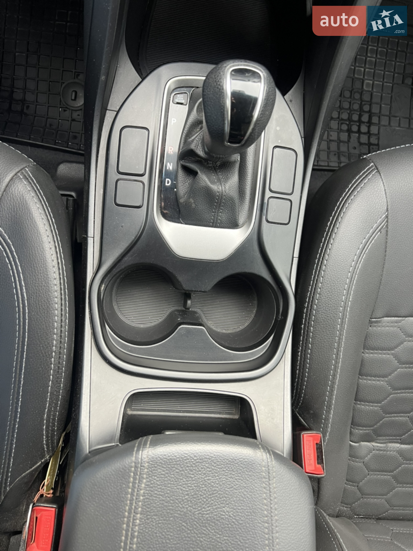 2018 Hyundai Santa Fe - мініатюра 61
