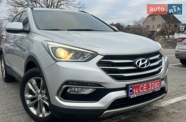 Внедорожник / Кроссовер Hyundai Santa FE 2016 в Киеве