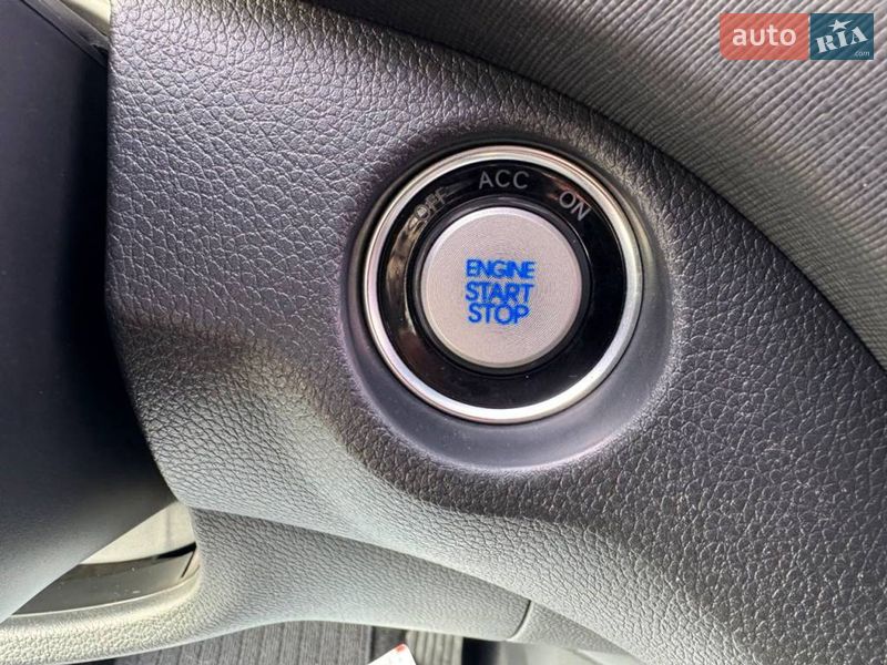 Внедорожник / Кроссовер Hyundai Santa FE 2015 в Киеве