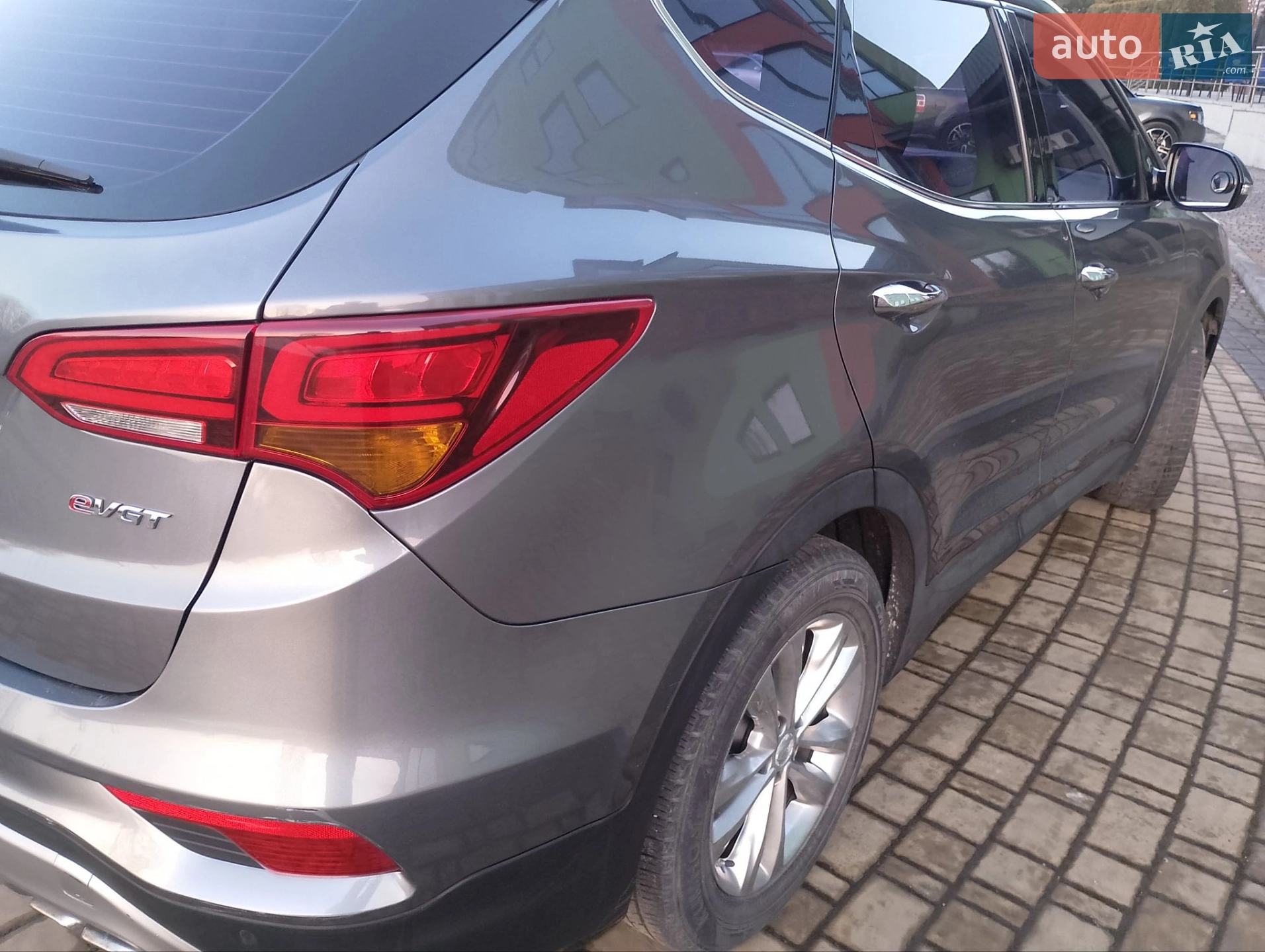 2016 Hyundai Santa Fe - мініатюра 12