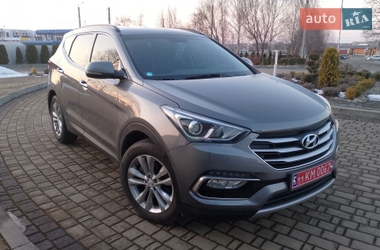 Внедорожник / Кроссовер Hyundai Santa FE 2016 в Луцке