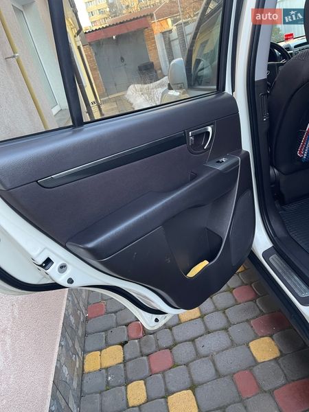 Внедорожник / Кроссовер Hyundai Santa FE 2011 в Виннице