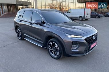 Внедорожник / Кроссовер Hyundai Santa FE 2019 в Киеве