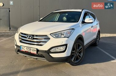 Внедорожник / Кроссовер Hyundai Santa FE 2012 в Киеве