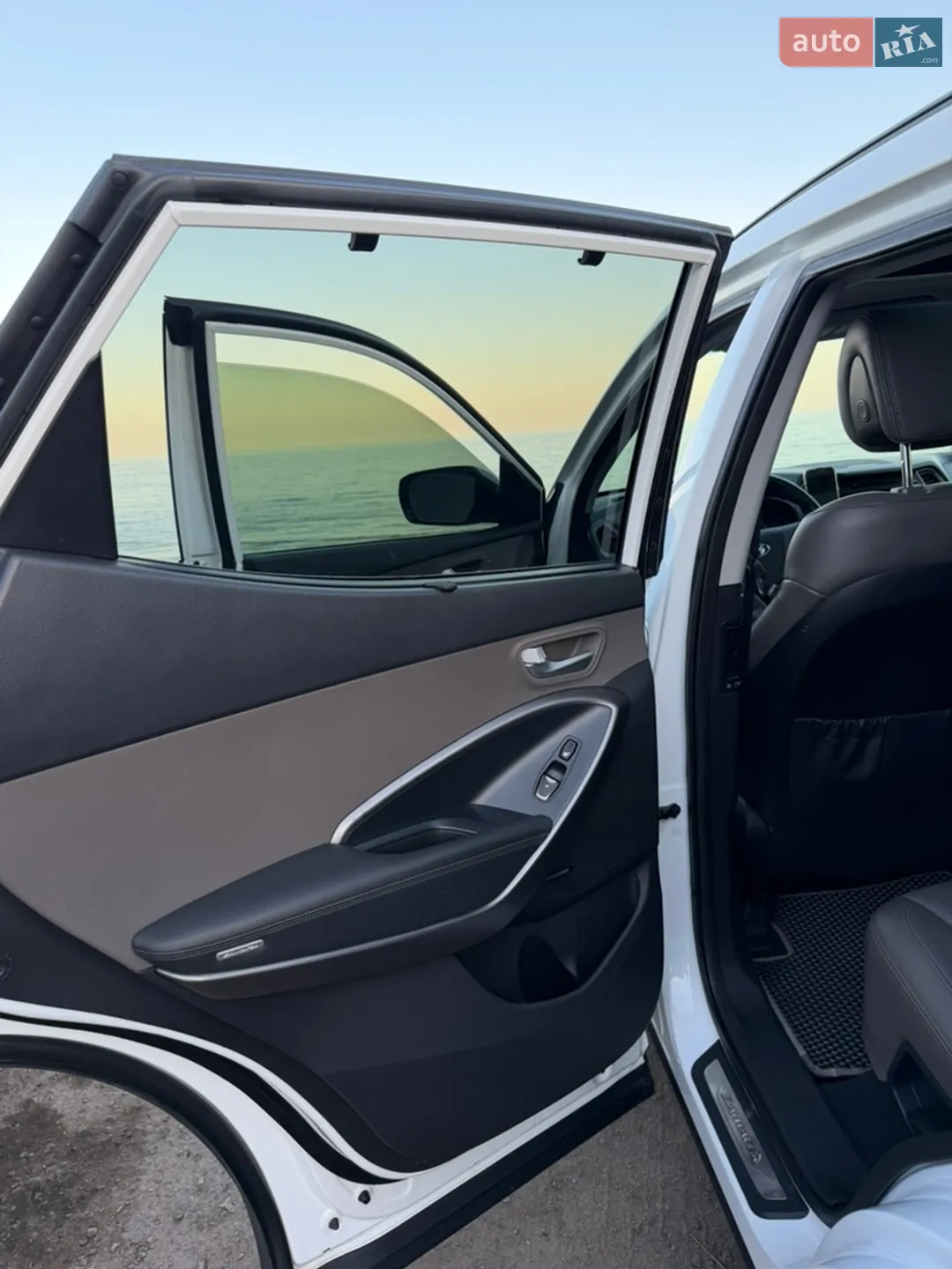 2013 Hyundai Santa Fe - мініатюра 11