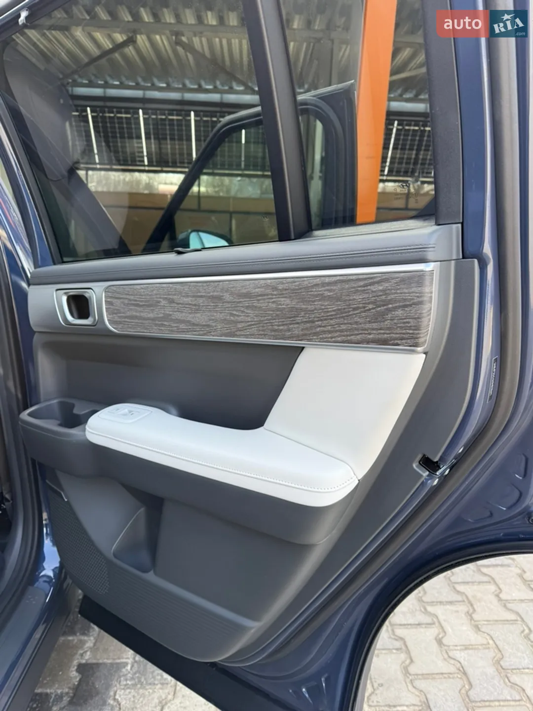 2024 Hyundai Santa Fe - мініатюра 11