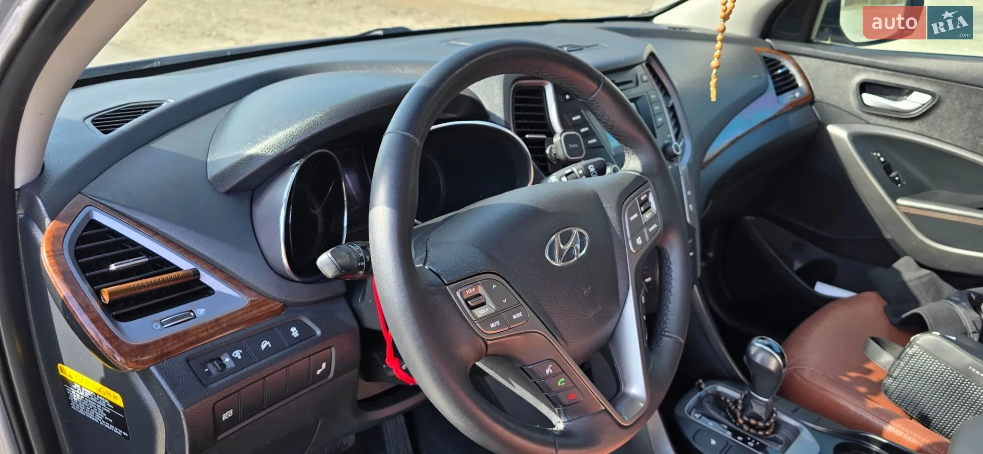 2013 Hyundai Santa Fe - мініатюра 11