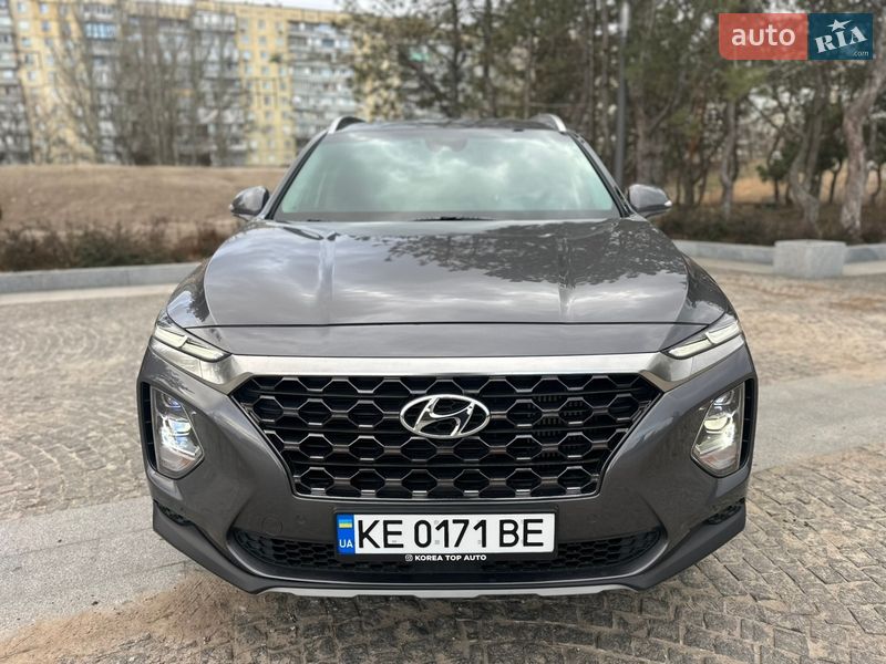Внедорожник / Кроссовер Hyundai Santa FE 2018 в Днепре