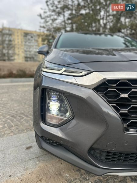 Внедорожник / Кроссовер Hyundai Santa FE 2018 в Днепре