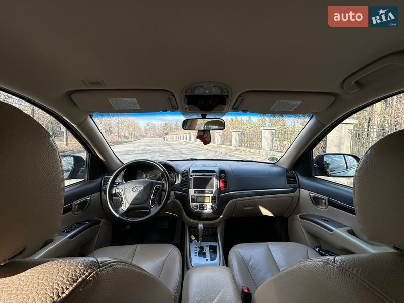 Внедорожник / Кроссовер Hyundai Santa FE 2011 в Умани