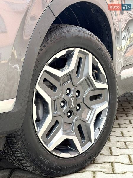 Внедорожник / Кроссовер Hyundai Santa FE 2021 в Ужгороде